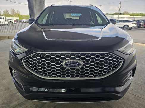 Used 2023 Ford Edge SEL w/ Convenience Package AWD/4WD image 8