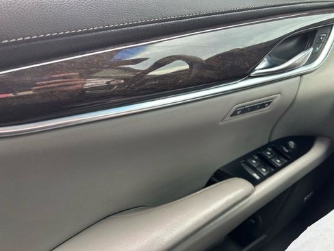 Used 2014 Cadillac XTS Premium w/ Driver Assist Package image 25