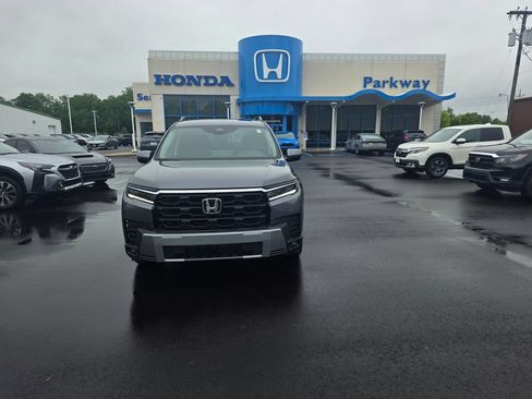 New 2026 Honda Pilot image 8
