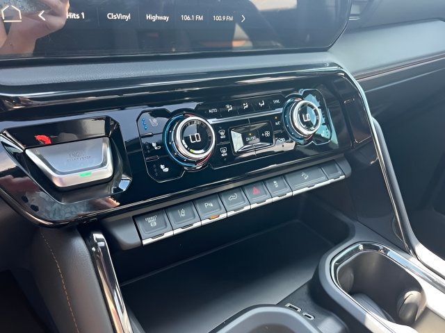 Certified 2024 GMC Sierra 2500 AT4 w/ AT4 Premium Plus Package AWD/4WD image 19