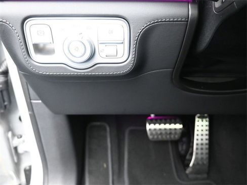 New 2026 Mercedes-Benz GLS 63 AMG 4MATIC image 16