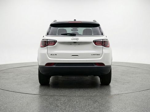 Used 2025 Jeep Compass Limited AWD/4WD image 7