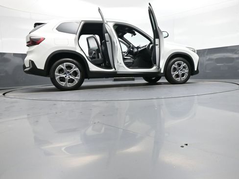 Used 2023 BMW X1 xDrive28i w/ Convenience Package image 50