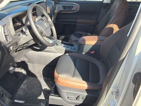 New 2025 Ford Bronco Sport Outer Banks AWD/4WD image 10