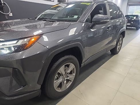 Used 2022 Toyota RAV4 XLE w/ XLE Grade Weather Package AWD/4WD image 3