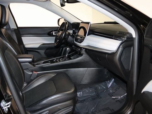 Used 2022 Jeep Compass Limited image 44