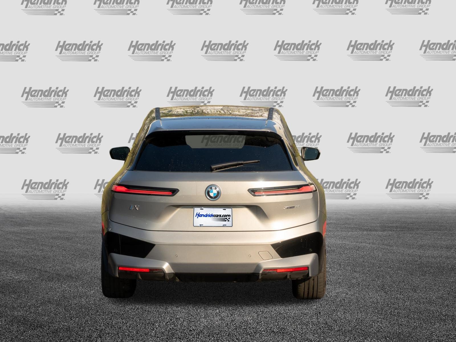Certified 2024 BMW iX xDrive50 AWD/4WD image 8