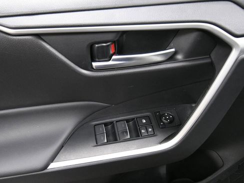 Used 2025 Toyota RAV4 XLE Premium AWD/4WD image 11