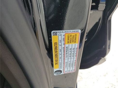 Used 2026 GMC Terrain Denali image 31