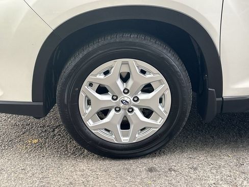 Certified 2023 Subaru Forester AWD/4WD image 10