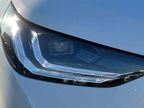 Used 2026 BMW X3 xDrive30 w/ Premium Package image 10