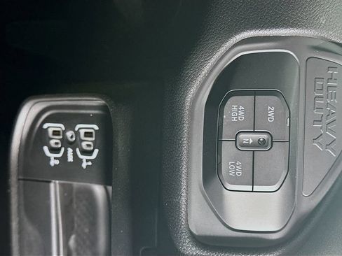 New 2026 RAM 2500 Tradesman AWD/4WD image 20