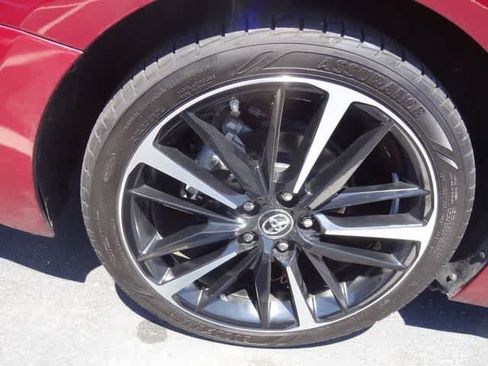 Used 2018 Toyota Camry XSE w/ Audio Package FWD image 13
