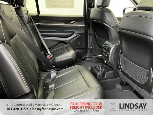 New 2025 Jeep Grand Cherokee L Limited w/ Trailer Tow Package AWD/4WD image 16