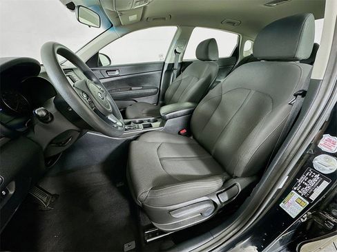 Used 2016 Kia Optima LX image 24