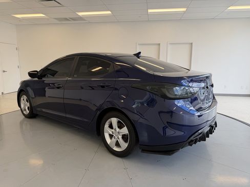 Used 2013 Hyundai Elantra GLS w/ Preferred Pkg image 5