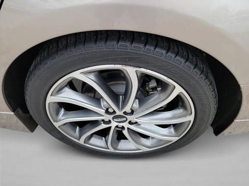 Used 2018 Lincoln MKZ Reserve w/ Luxury Package FWD image 9