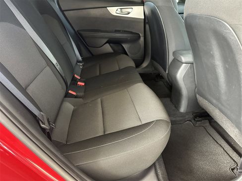 Used 2023 Kia Forte LXS w/ LXS Technology Package image 32