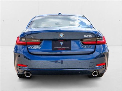 Used 2025 BMW 330i xDrive 330i xDrive w/ Convenience Package image 6