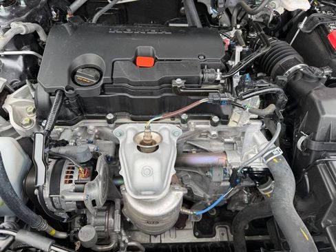 Used 2025 Honda HR-V EX-L image 30