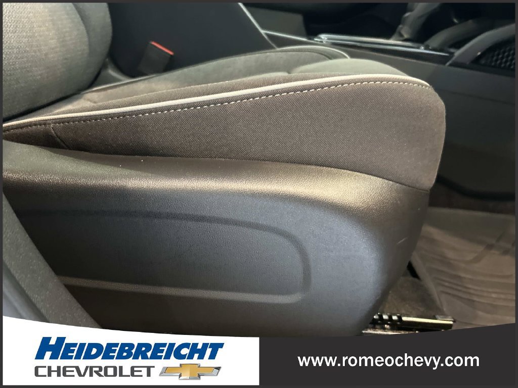 Used 2021 Chevrolet TrailBlazer LT w/ Sun and Liftgate Package FWD image 37