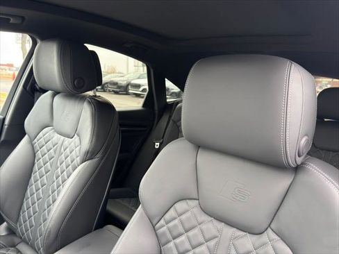Certified 2023 Audi SQ5 Premium Plus w/ Premium Plus Package AWD/4WD image 10