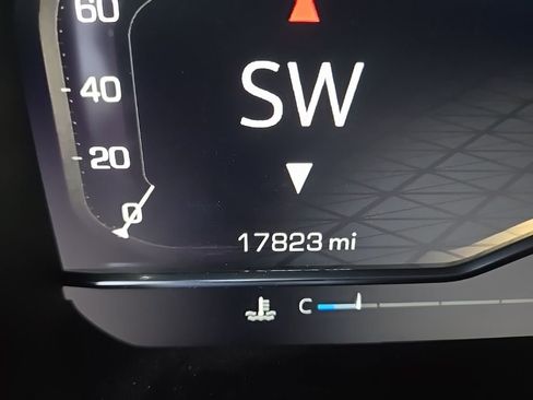 Used 2025 GMC Sierra 1500 Denali w/ Denali Reserve Package image 18