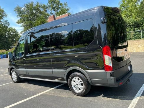 Used 2025 Ford Transit 350 XLT RWD image 7