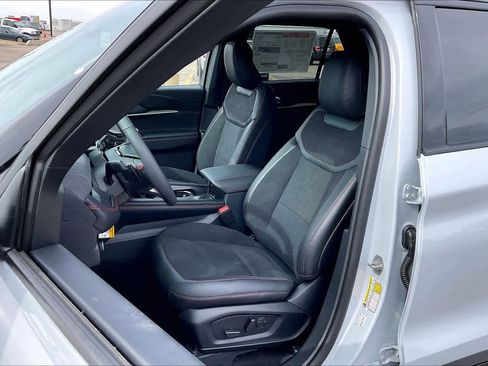 New 2026 Ford Explorer ST w/ Sun And Sound Package image 9