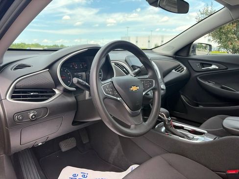 Used 2023 Chevrolet Malibu LT FWD image 48