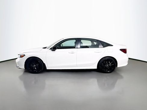 Used 2025 Honda Civic Sport image 6