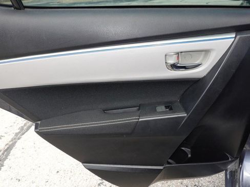 Used 2014 Toyota Corolla LE FWD image 20