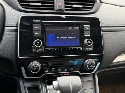 Used 2019 Honda CR-V LX image 16