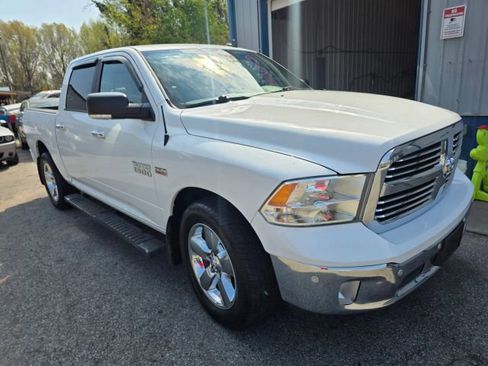 Used 2017 RAM 1500 Big Horn image 3