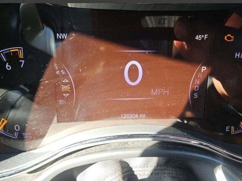 Used 2015 Jeep Grand Cherokee Laredo w/ Quick Order Package 23E image 6