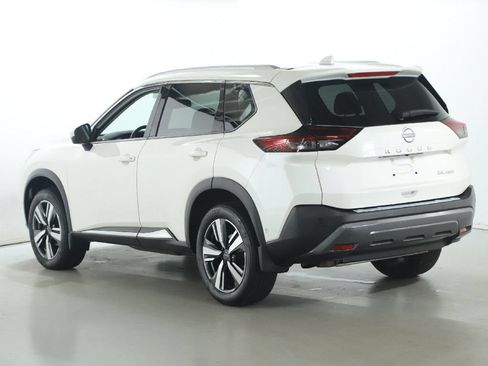 Certified 2023 Nissan Rogue SL w/ SL Premium Package AWD/4WD image 43