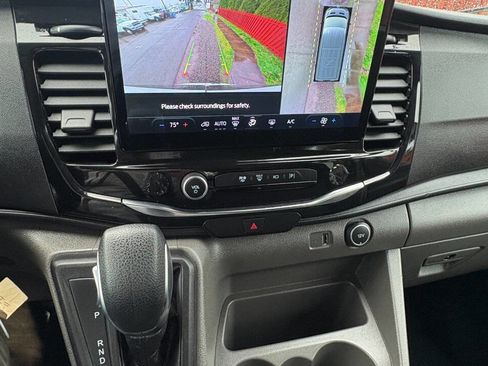 Used 2023 Ford Transit 350 XLT image 14