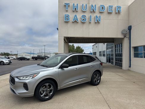 Used 2024 Ford Escape ST-Line image 1