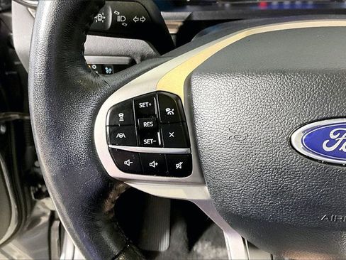 Certified 2024 Ford Explorer Limited image 14