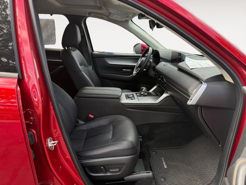 Certified 2024 MAZDA CX-90 Plug-In Hybrid w/ Preferred AWD/4WD image 19