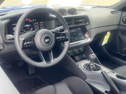 New 2026 Nissan Z Sport w/ Floor Mat Package RWD image 2