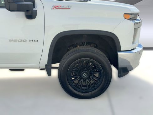 Used 2021 Chevrolet Silverado 3500 LT w/ All Star Edition image 12