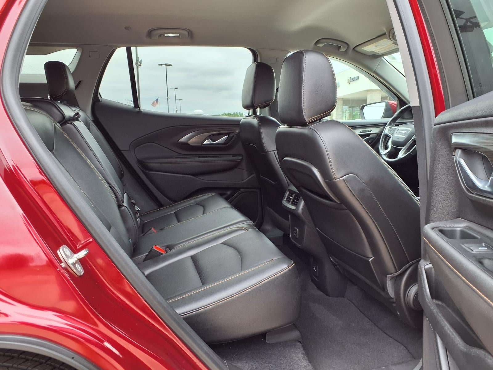 Used 2019 GMC Terrain SLT w/ Preferred Package FWD image 30