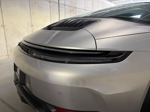 Certified 2026 Porsche 911 Targa 4 GTS AWD/4WD image 15