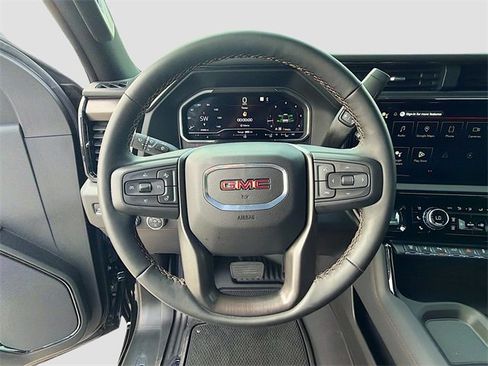 Used 2025 GMC Sierra 2500 AT4 w/ AT4 Premium Plus Package image 38