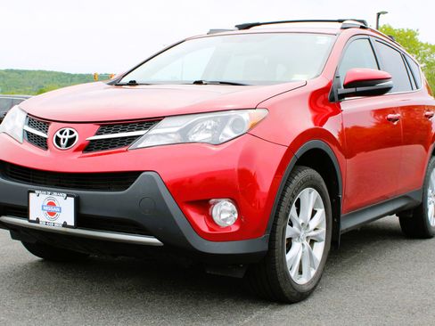 Used 2013 Toyota RAV4 Limited AWD/4WD image 1