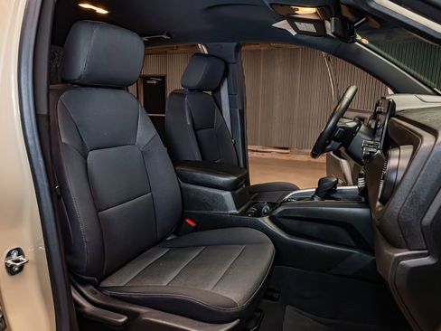 Used 2023 Chevrolet Colorado Trail Boss w/ Technology Package image 26