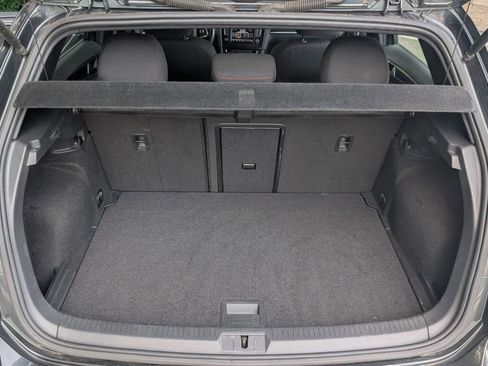 Used 2017 Volkswagen GTI Sport image 17