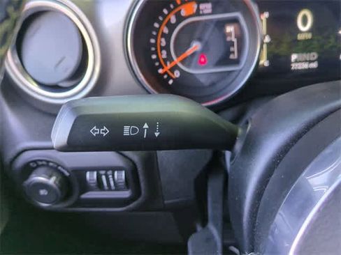 Used 2019 Jeep Wrangler Unlimited Sahara image 26