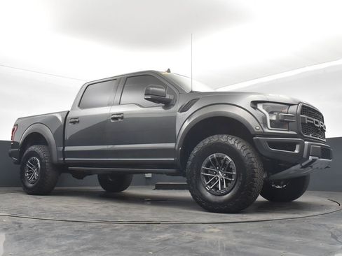 Used 2019 Ford F150 Raptor w/ Equipment Group 802A Luxury image 16